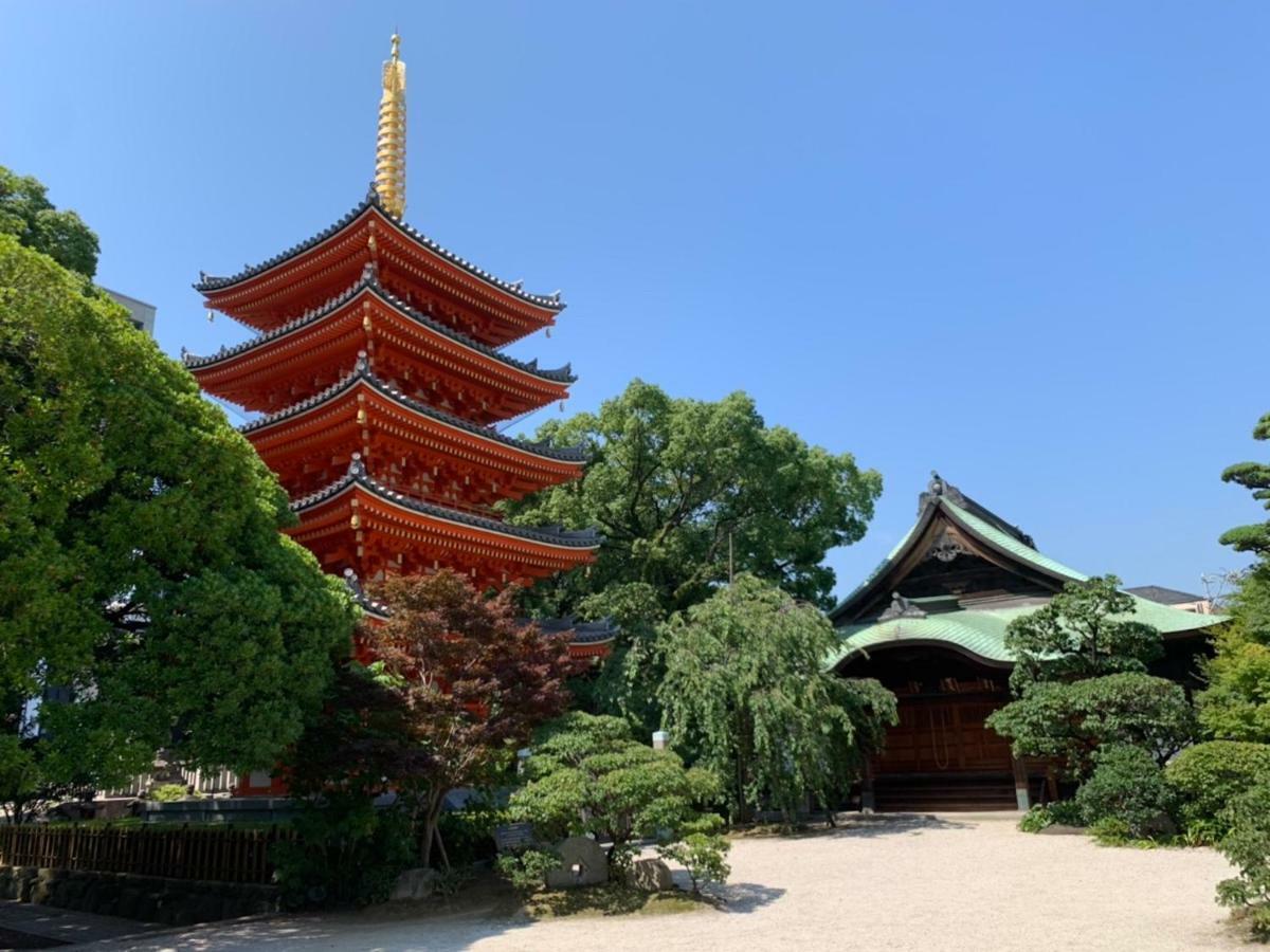Trip Pod Komondo-Machi Fukuoka  Luaran gambar